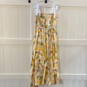 NWT En Saison Yellow and White Floral Dress- Size Small